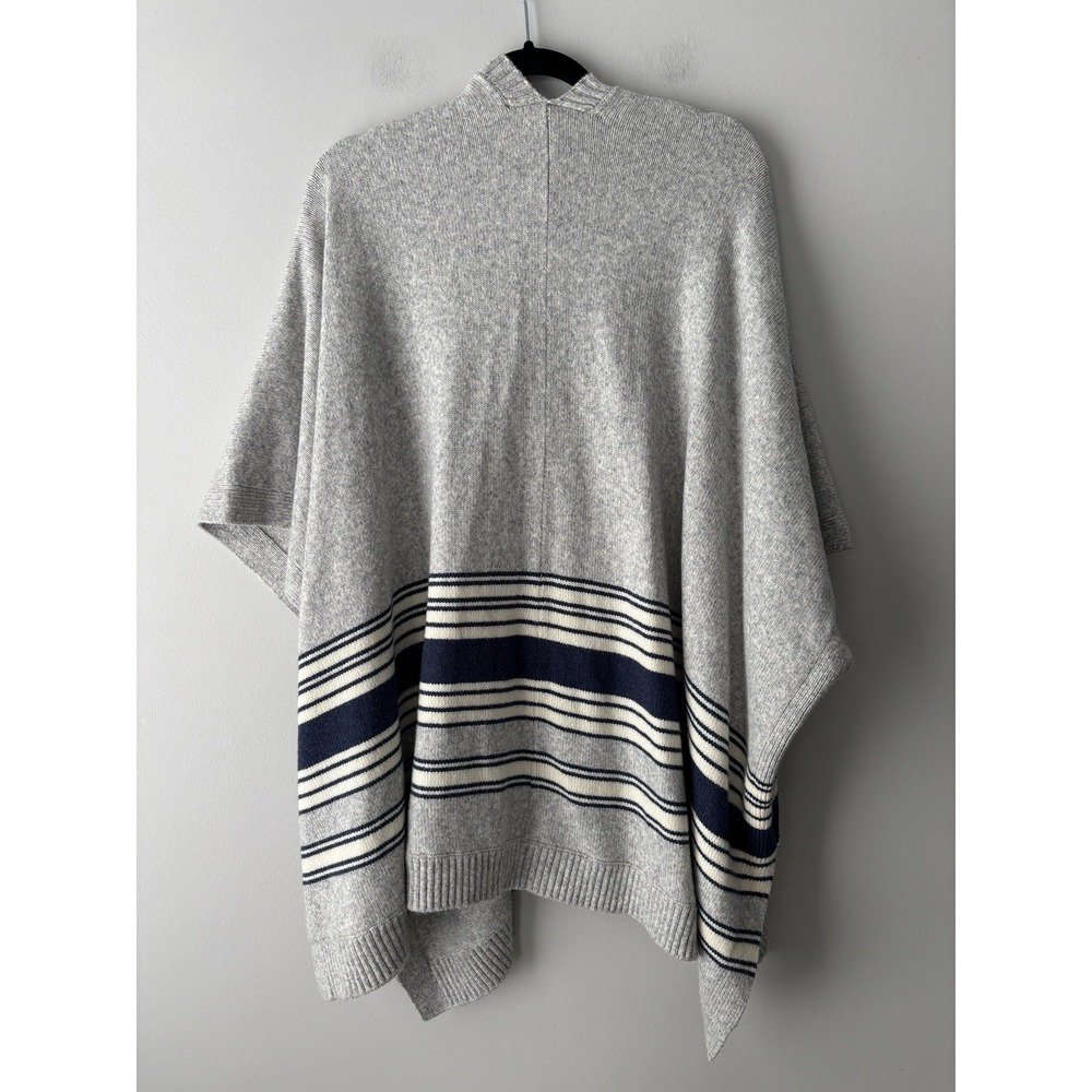 GAP Grey Knit Wool Blend Poncho Sweater Cream and Blue Stripes OS Cottagecore - Picture 10 of 10